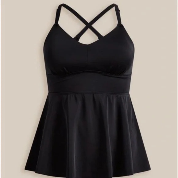 torrid Other - Torrid Wire-Free Racerback Tankini Size 00/10